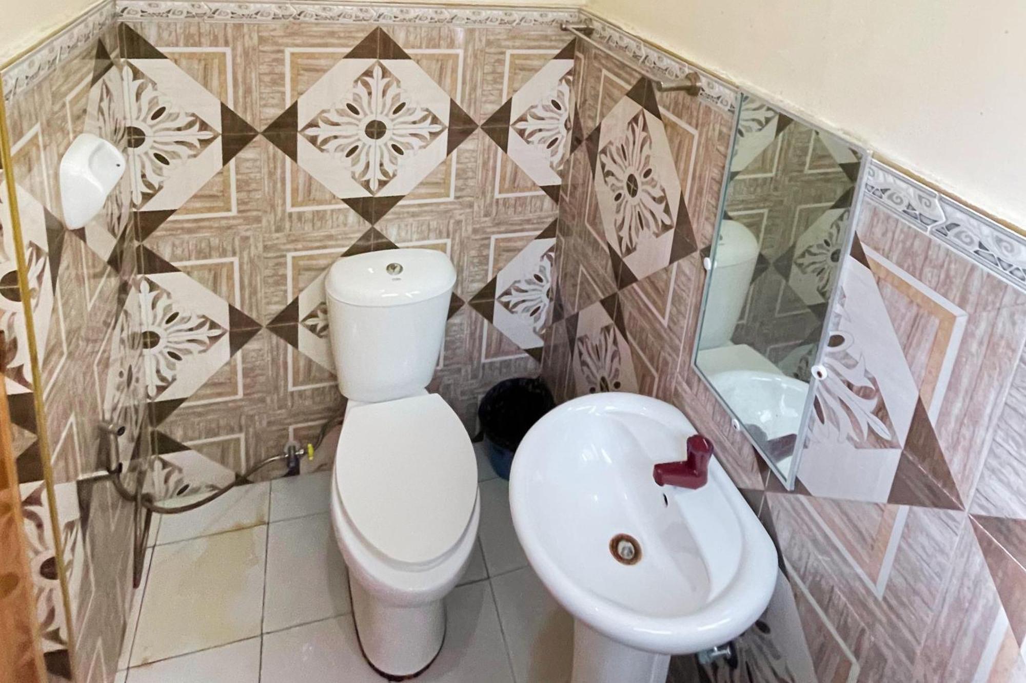 Durhan White Beach Resort Powered By Cocotel Tabuelan Екстериор снимка