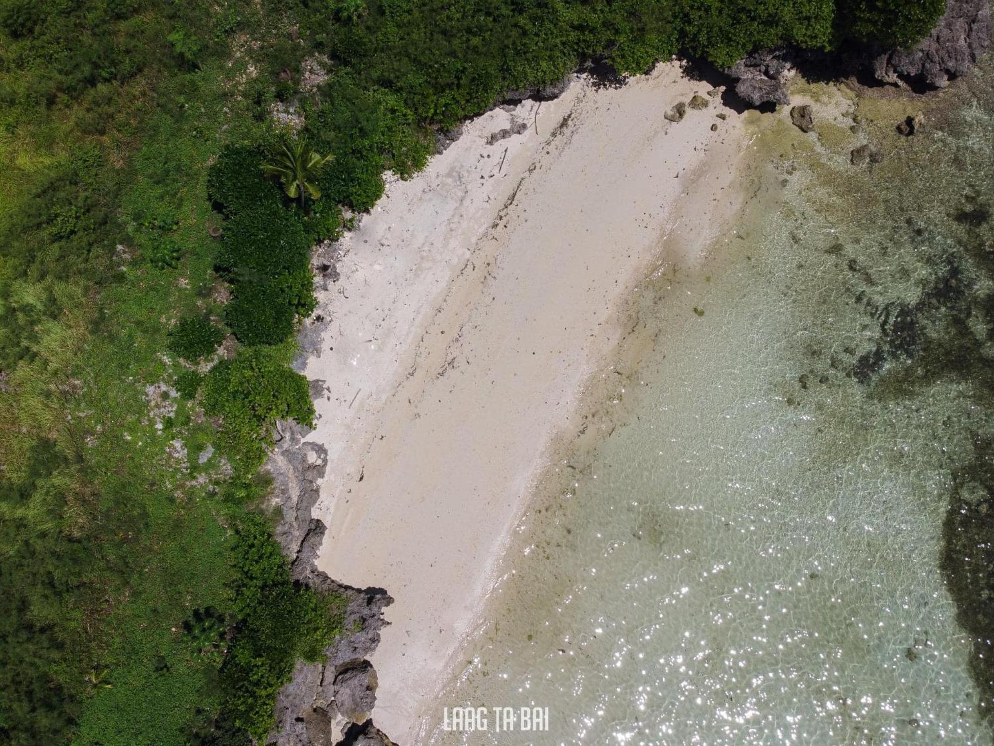 Durhan White Beach Resort Powered By Cocotel Tabuelan Екстериор снимка